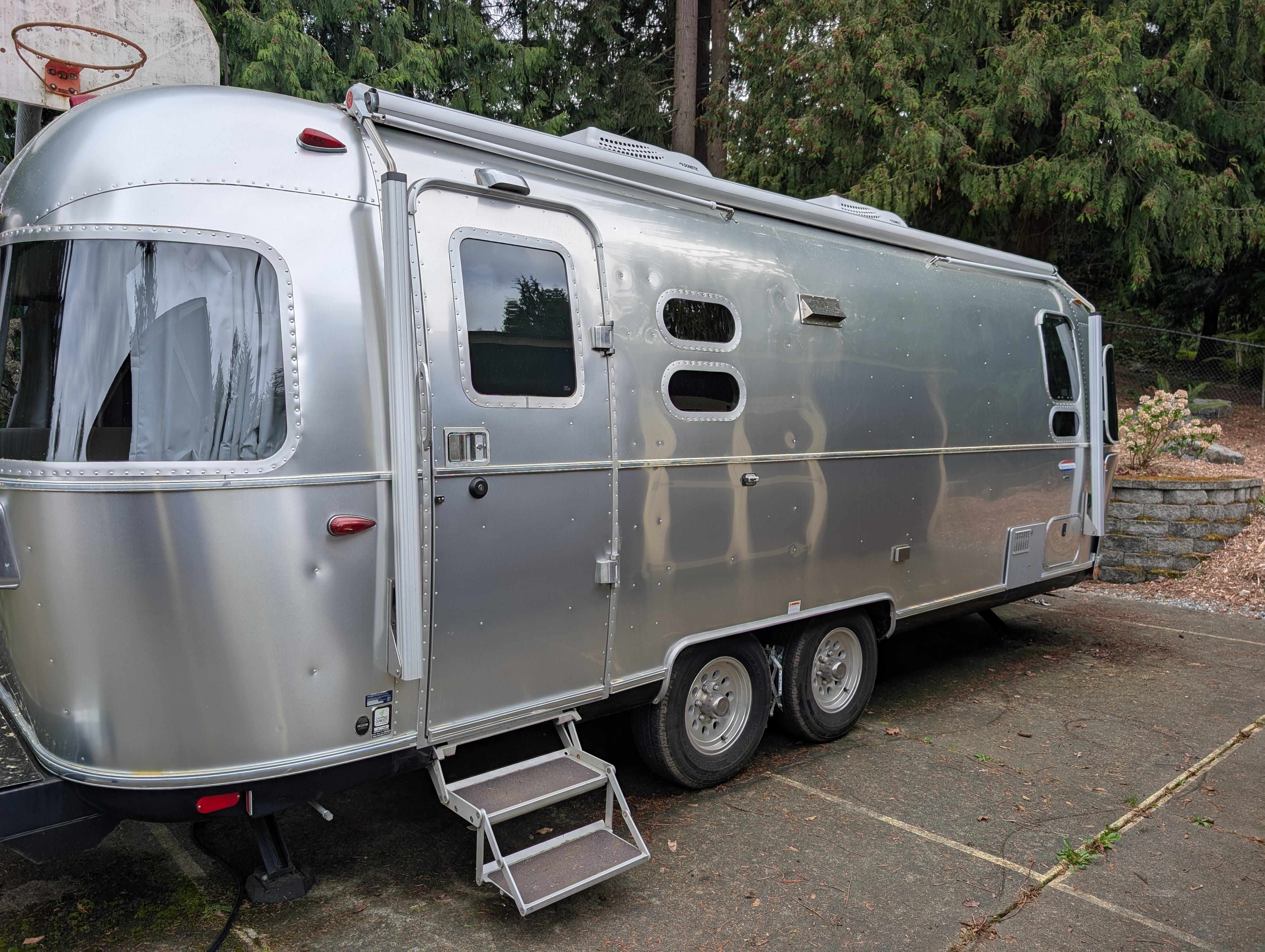 2019 Airstream INTERNATIONAL SIGNATURE 25FB TWIN in kent WA