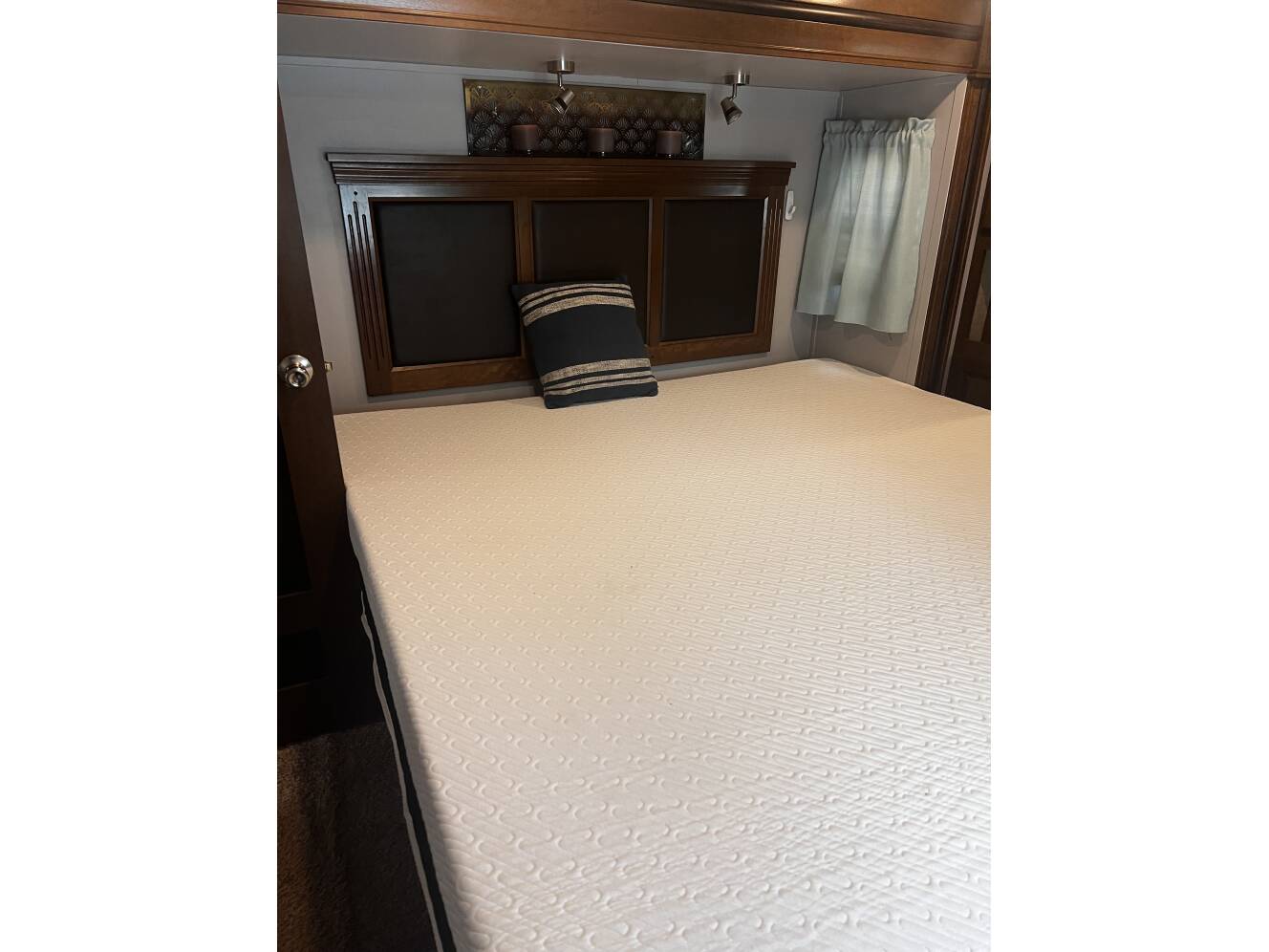 A photo of this 2017 Prime Time SANIBEL 3650