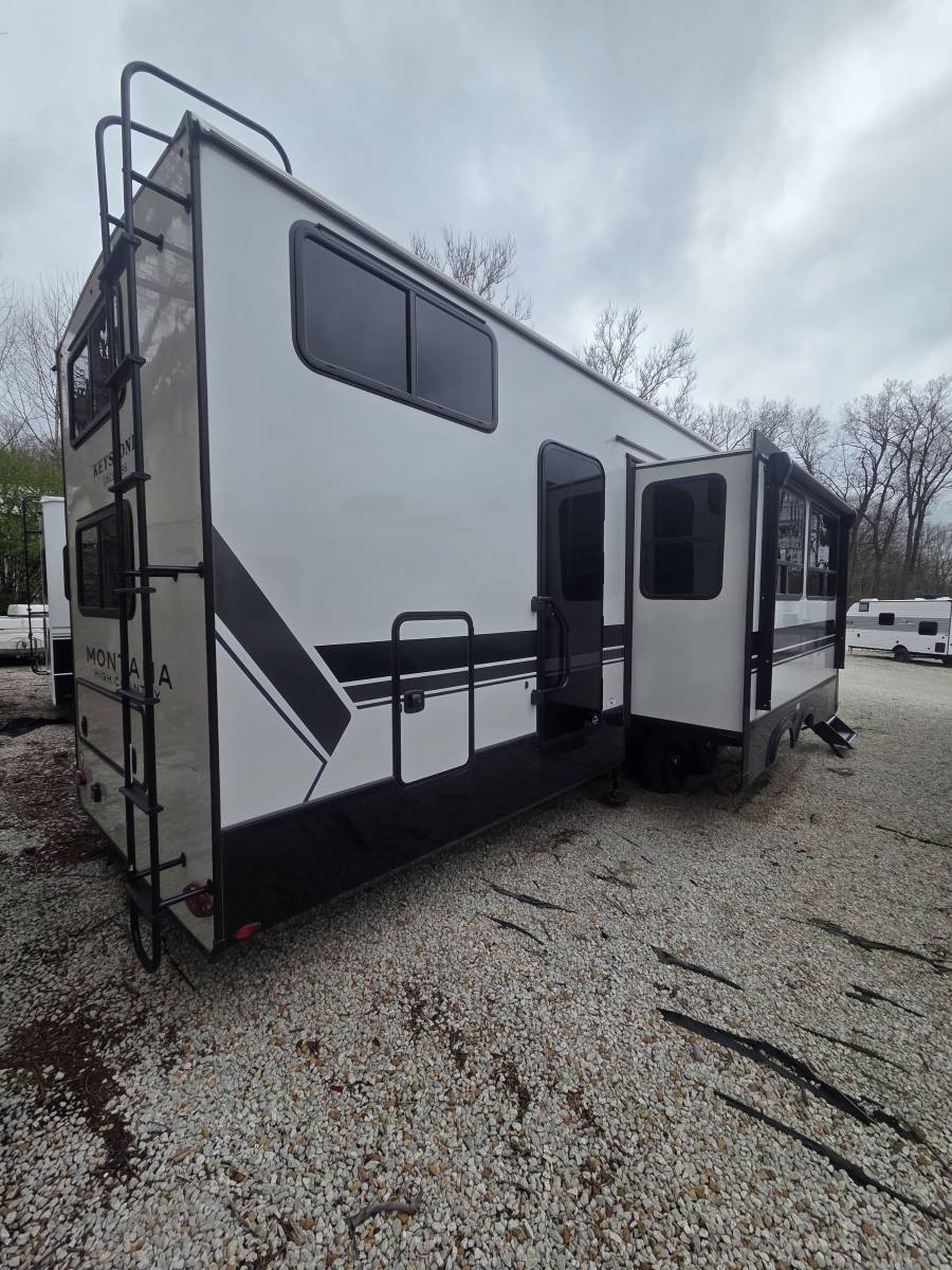 View more photos of this listing