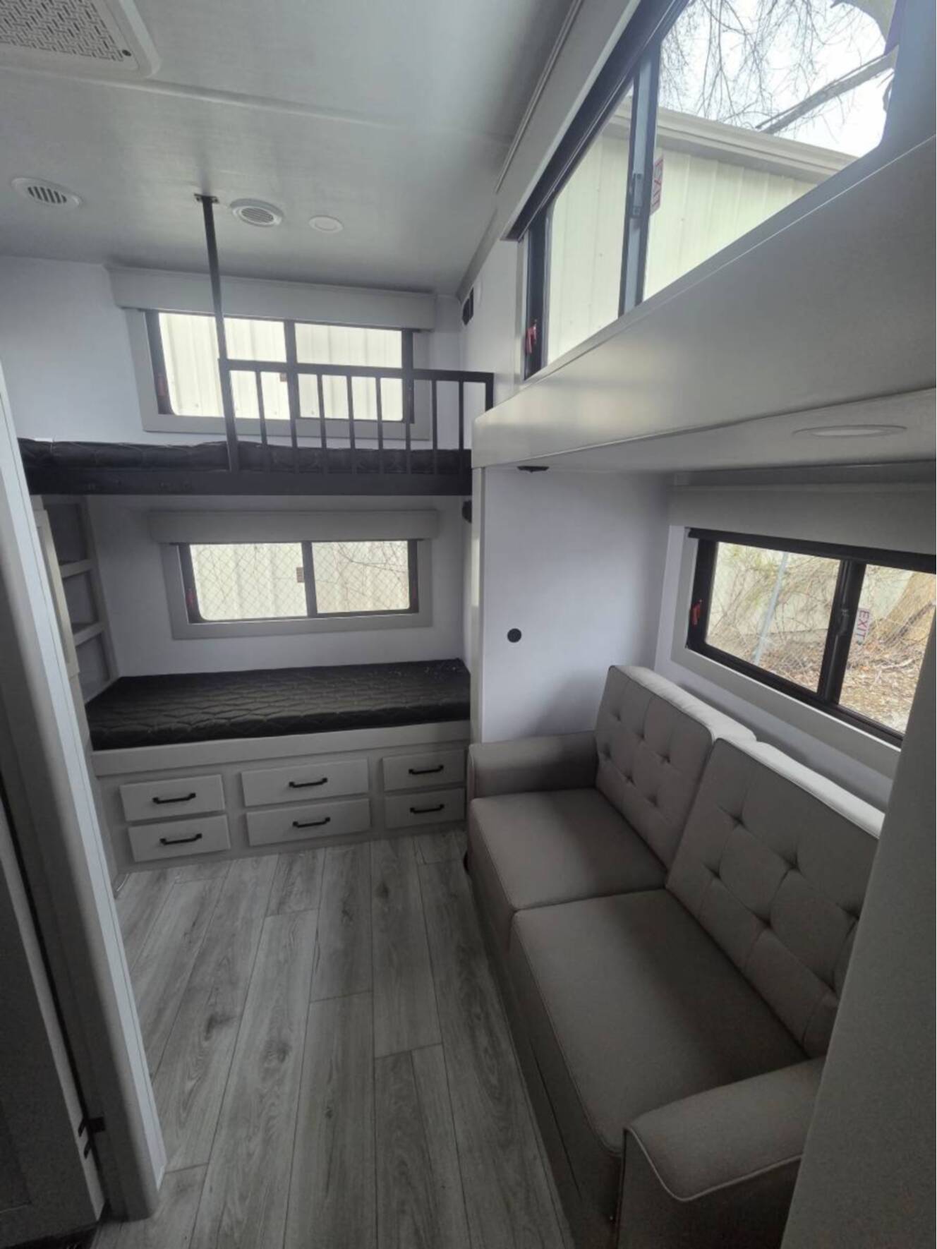 A photo of this 2026 Keystone Montana High Country 389BH