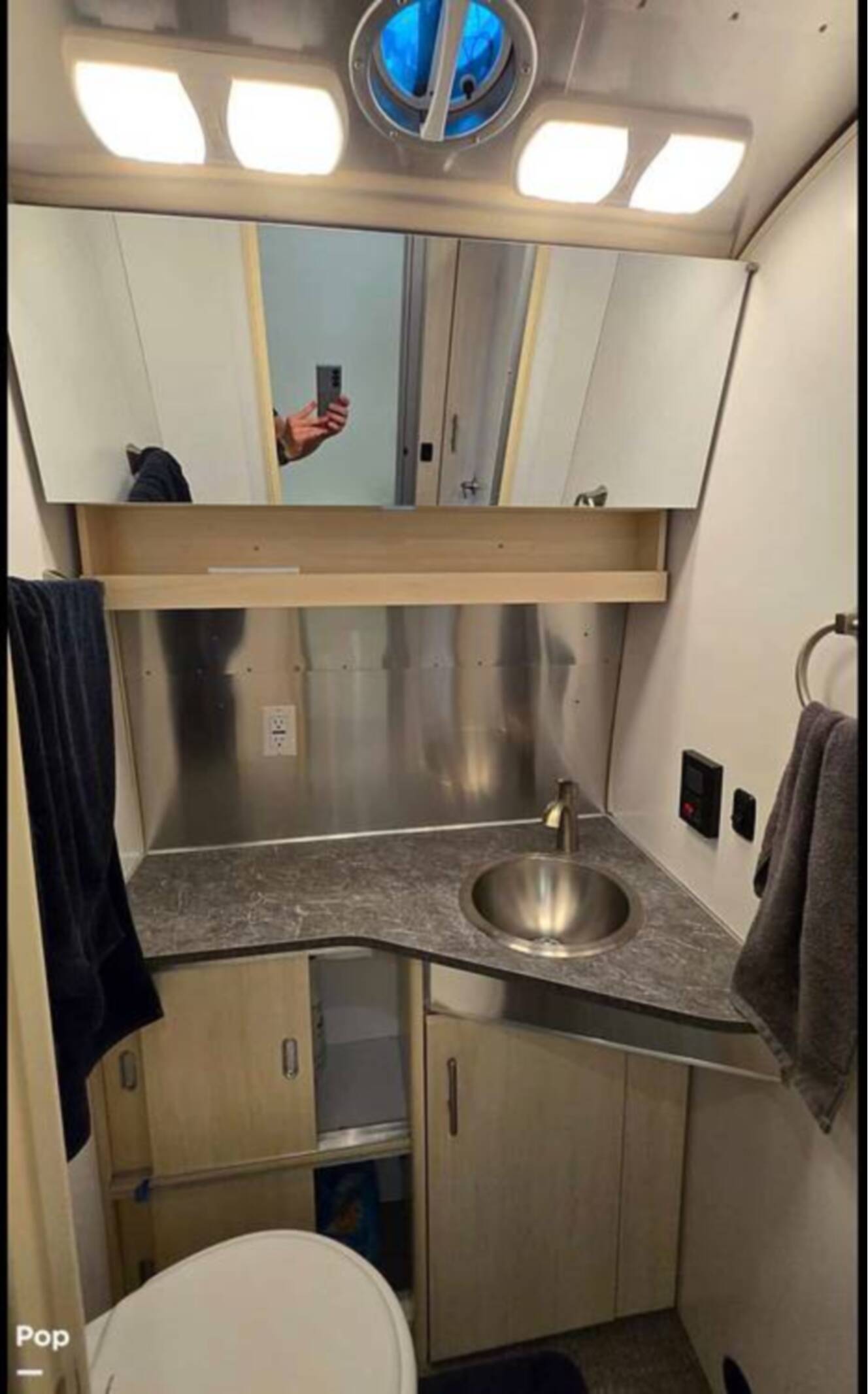 A photo of this 2022 Airstream Flying Cloud 25FB