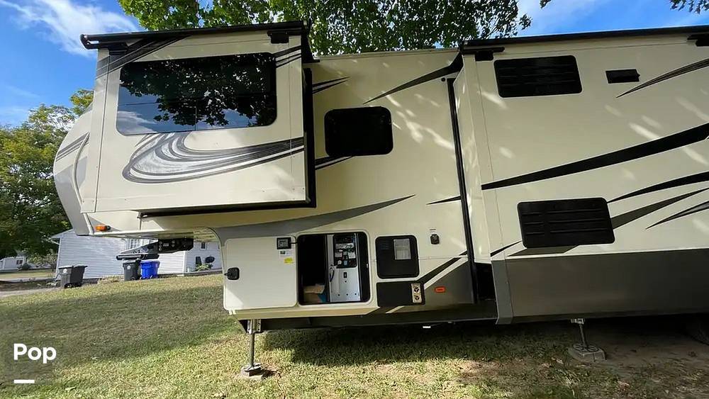 2020 Grand Design Solitude 380FL in enfield CT