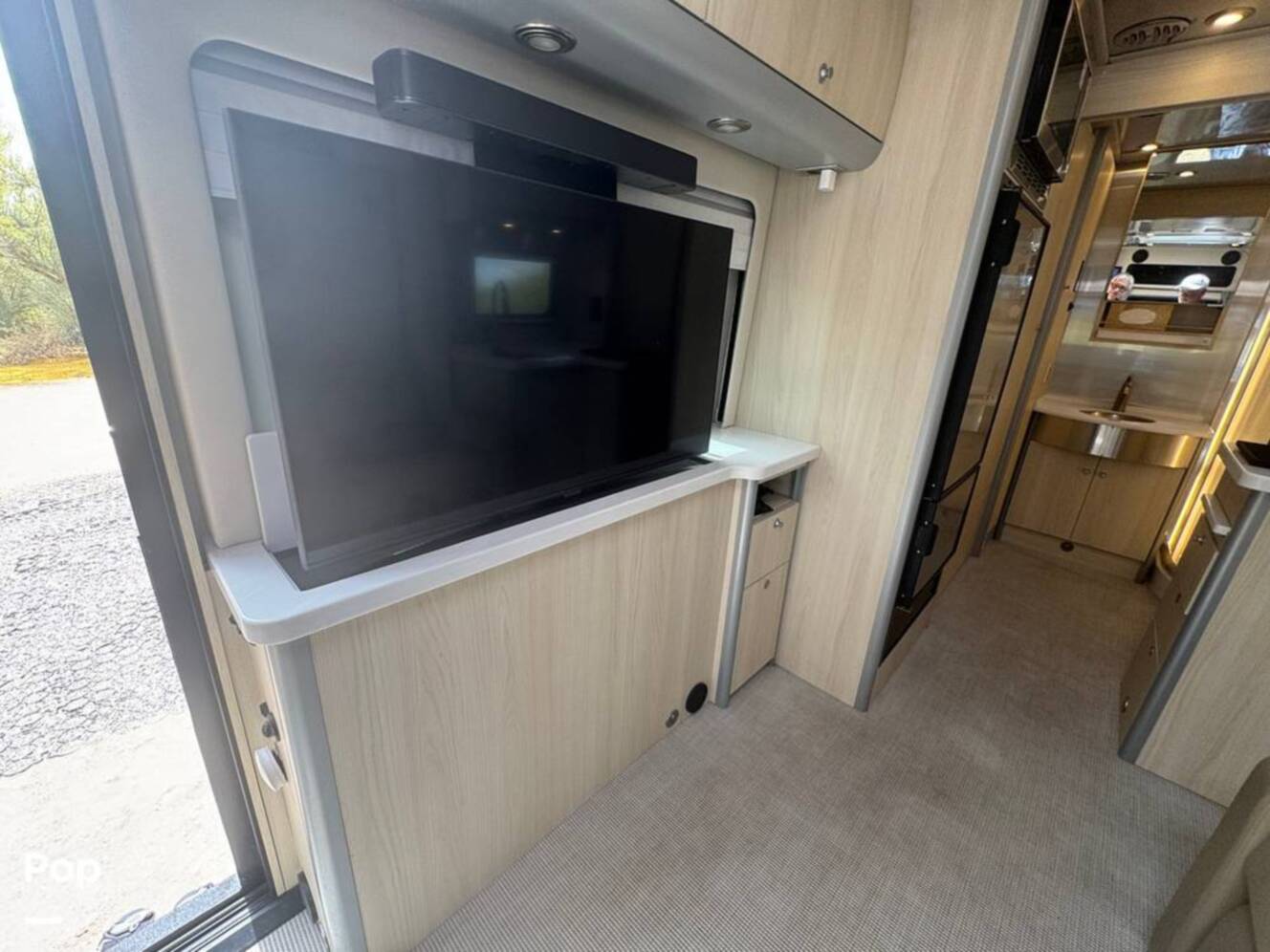 A photo of this 2023 Airstream Atlas Murphy Suite E1 Package