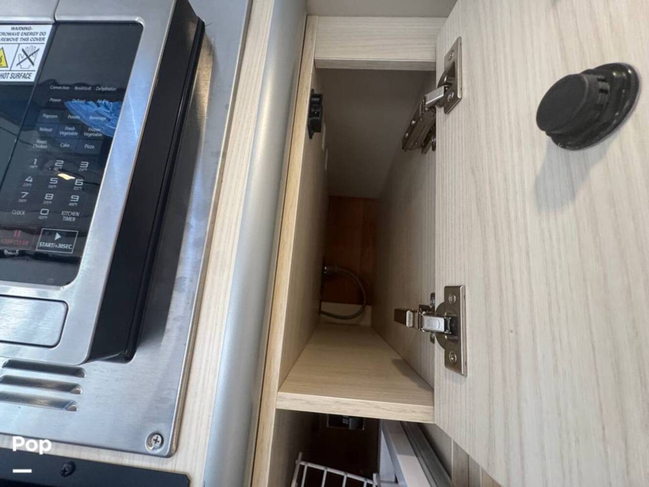 A photo of this 2023 Airstream Atlas Murphy Suite E1 Package