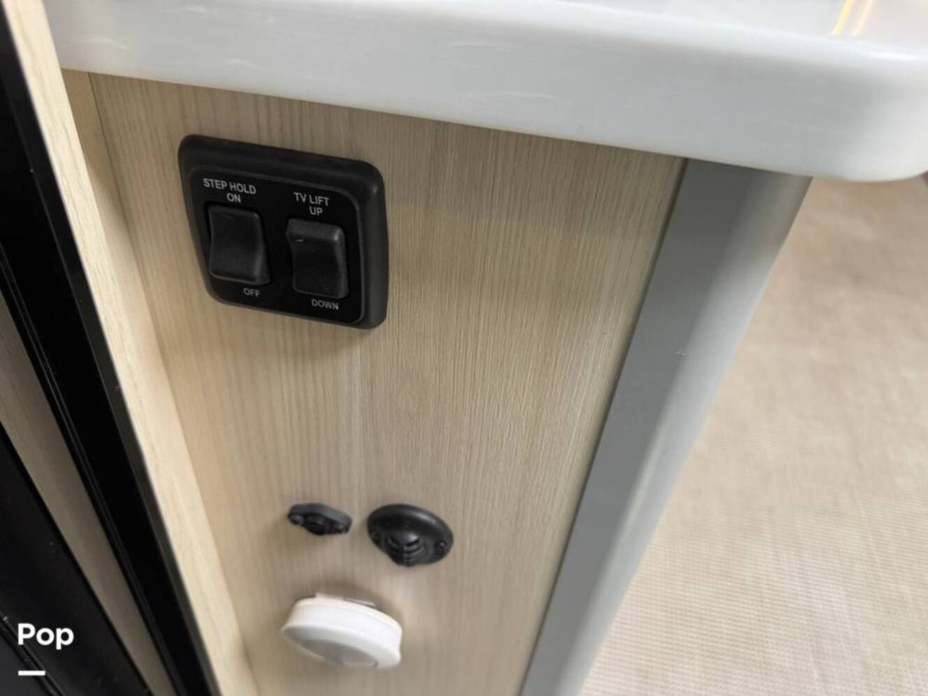 A photo of this 2023 Airstream Atlas Murphy Suite E1 Package