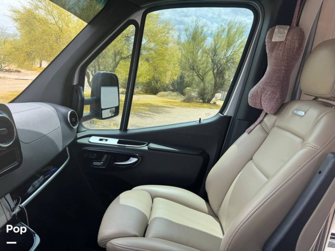 A photo of this 2023 Airstream Atlas Murphy Suite E1 Package