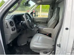 2022 FORD E350