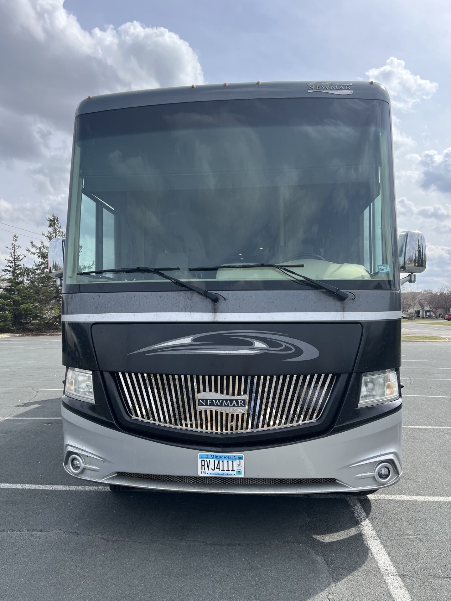 2016 Newmar CANYON STAR 3911 in rosemount MN