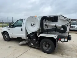 2003 TYMCO 210
