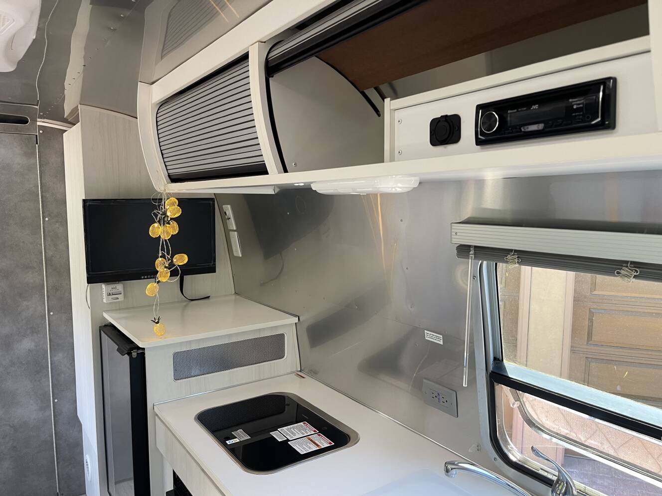 A photo of this 2020 Airstream BAMBI 22FB
