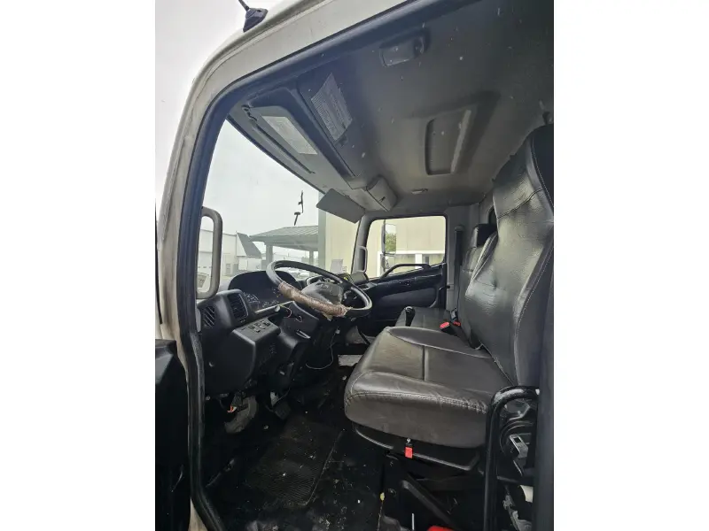 2016 HINO HINO 338