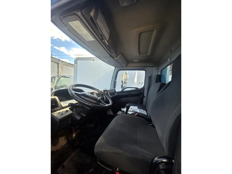 2015 HINO HINO 338