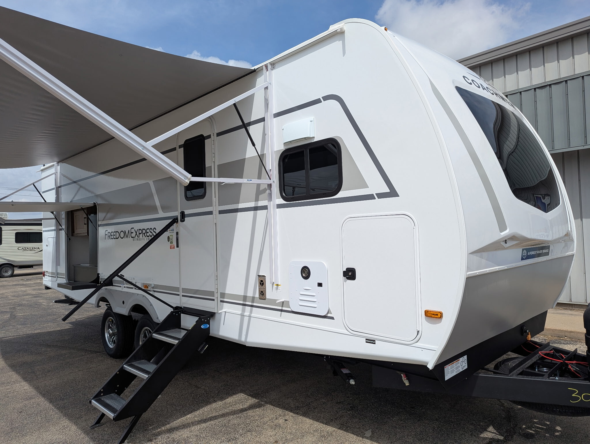 2026 Coachmen Freedom Express 259FKDS RV
