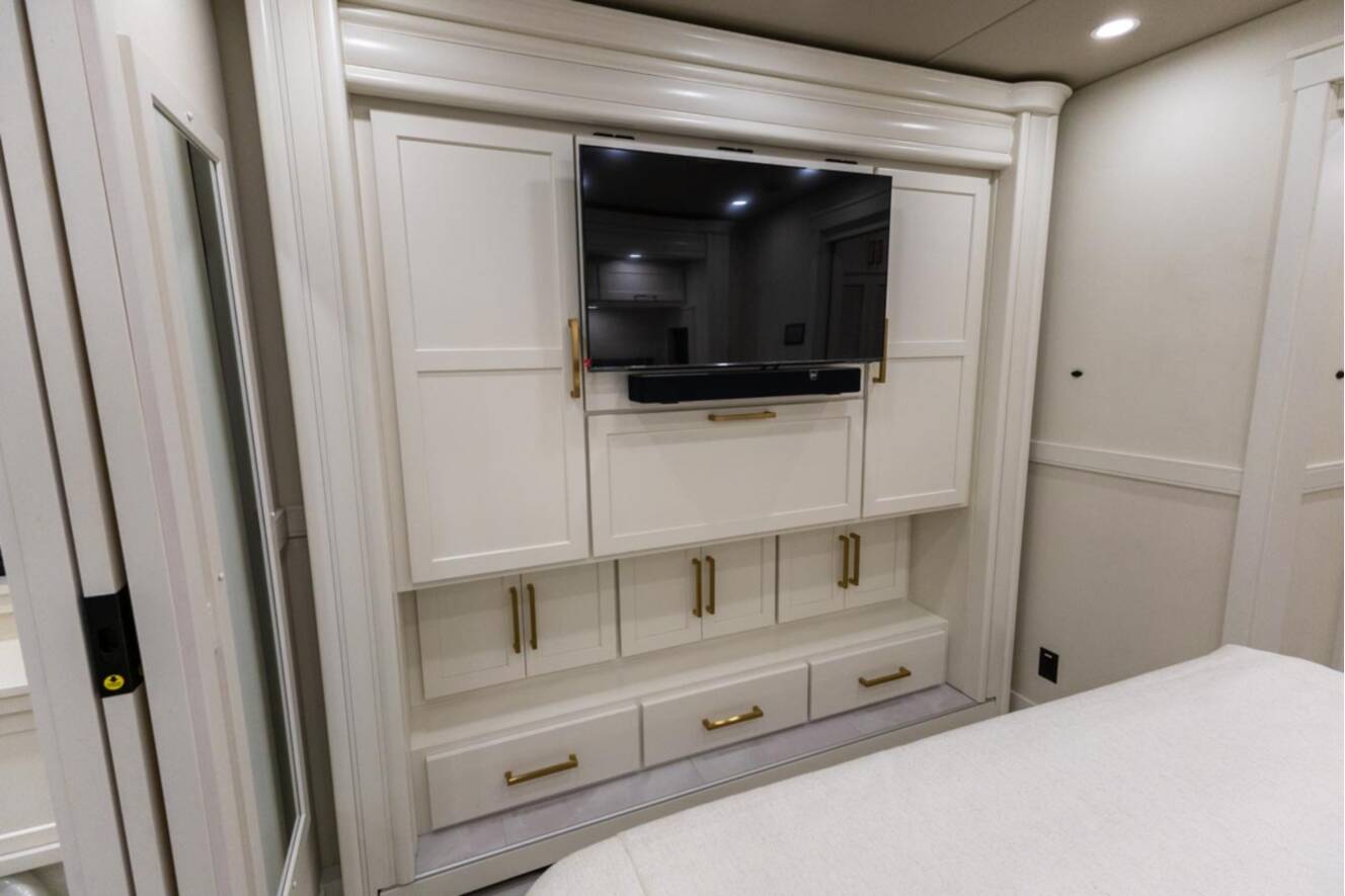 A photo of this 2026 Show Hauler ADVENTURE A4501