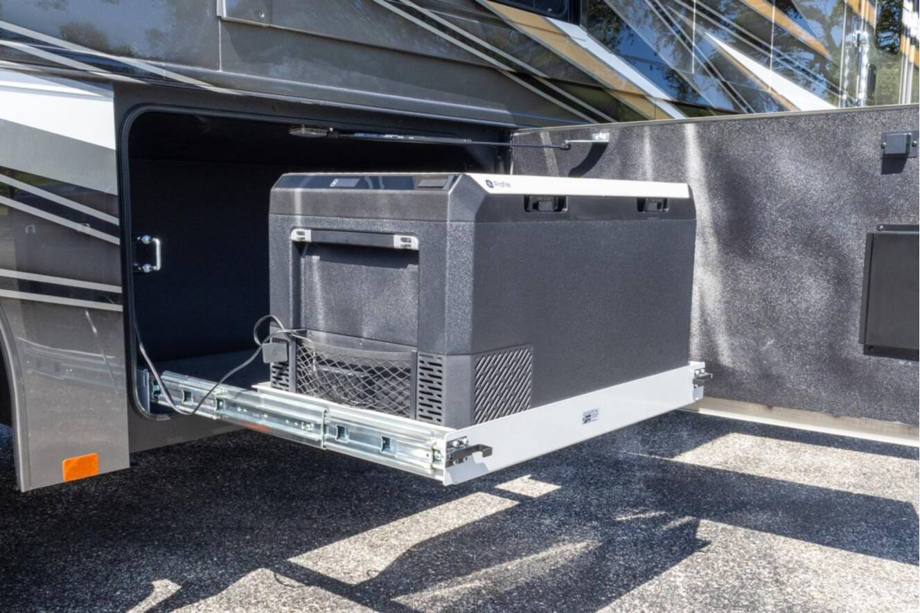 A photo of this 2026 Show Hauler ADVENTURE A4501