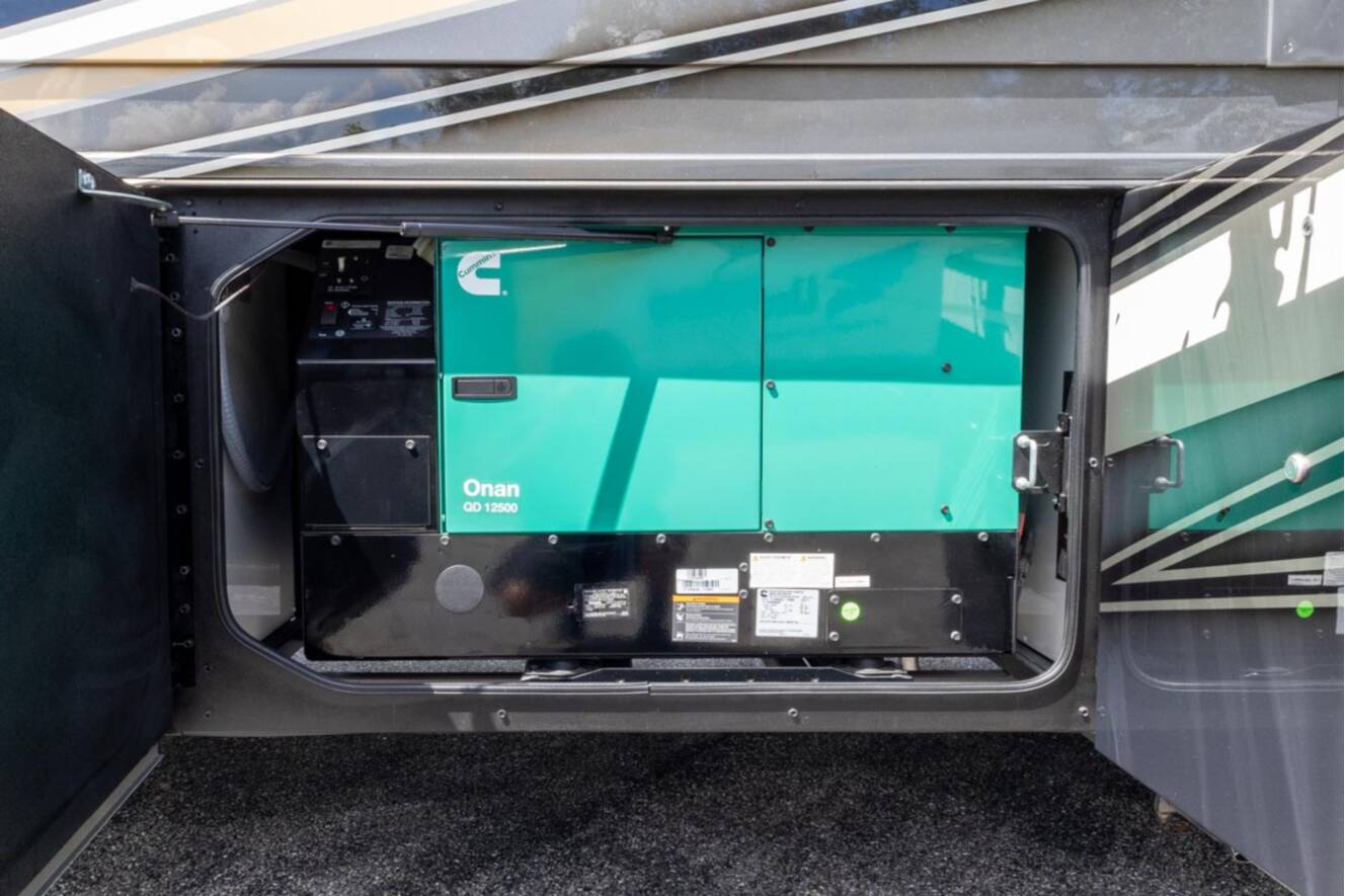 A photo of this 2026 Show Hauler ADVENTURE A4501