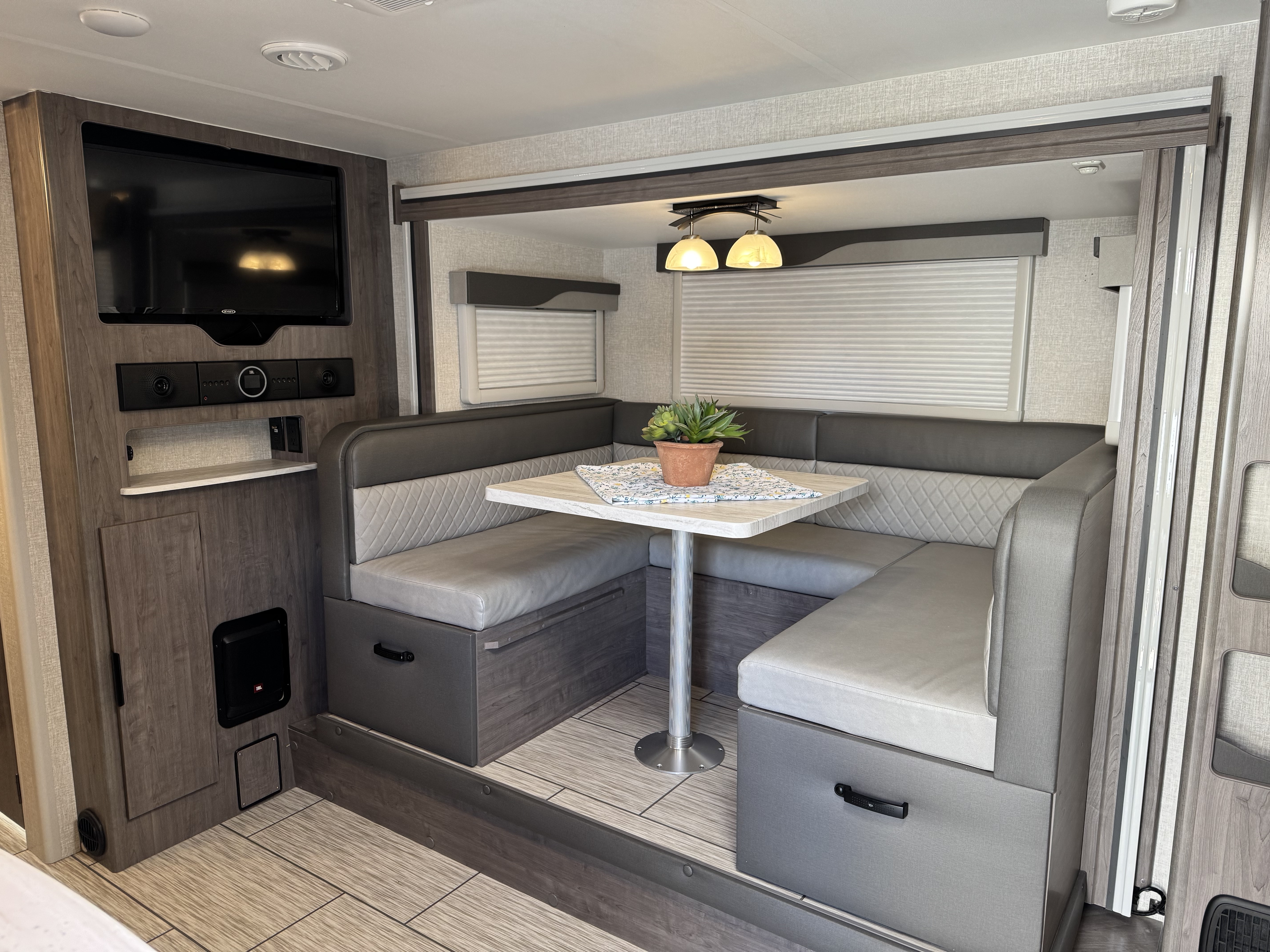 2022 Lance 2185 Travel Trailer in richland WA