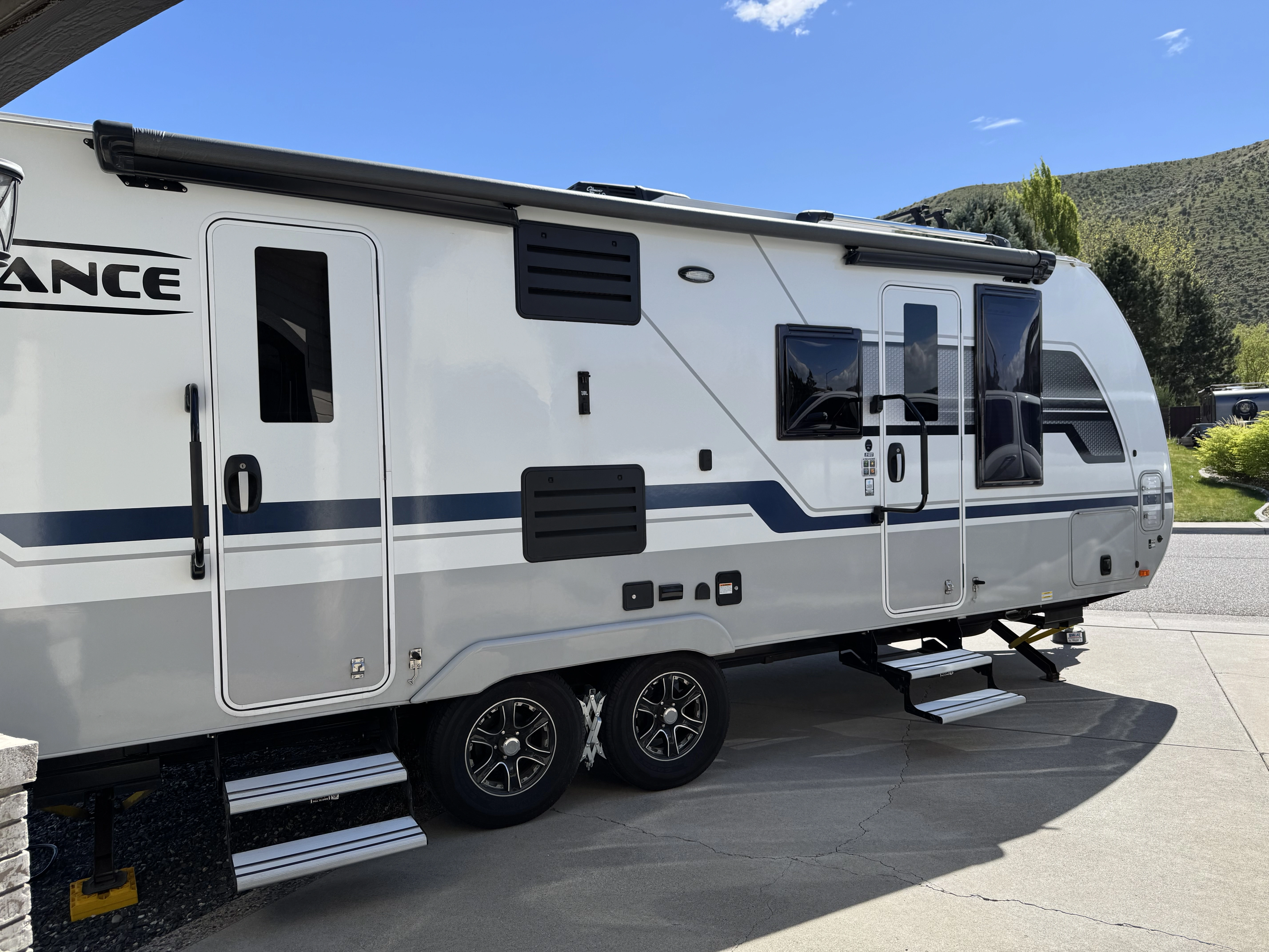 2022 Lance 2185 Travel Trailer RV