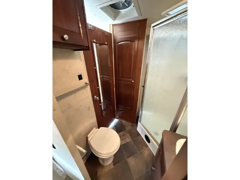 2013 FOREST RIVER FLAGSTAFF SUPER LITE 27RLSS