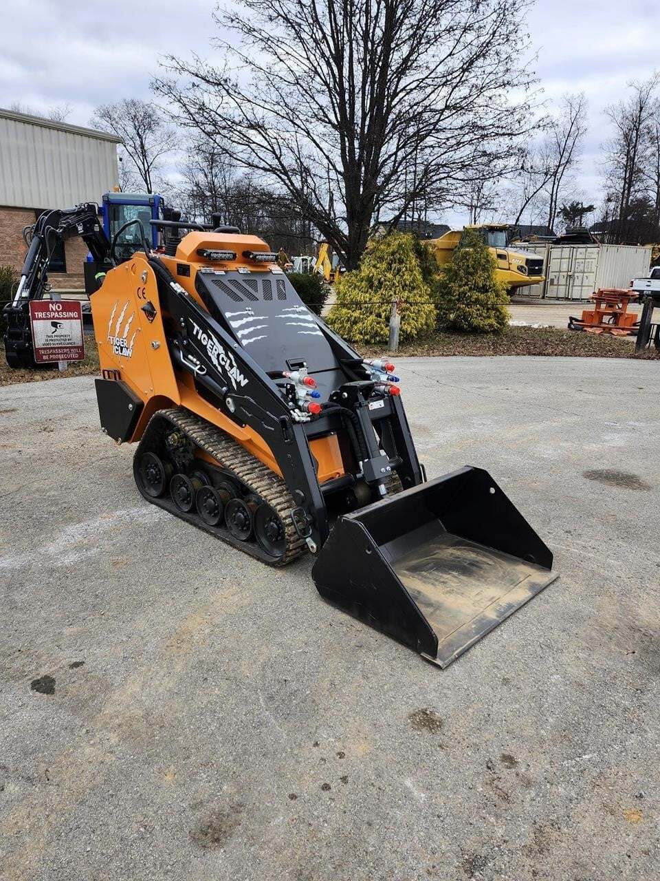 Tiger Claw Skid Steers For Sale - Tiger Claw Skid Steers