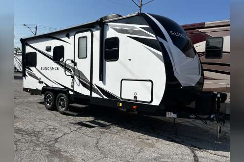 2023 Heartland SUNDANCE ULTRA LITE 21HB SDTT 21 HB in saint louis MO