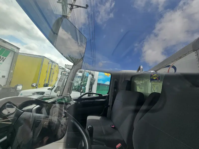 2012 HINO 258/268