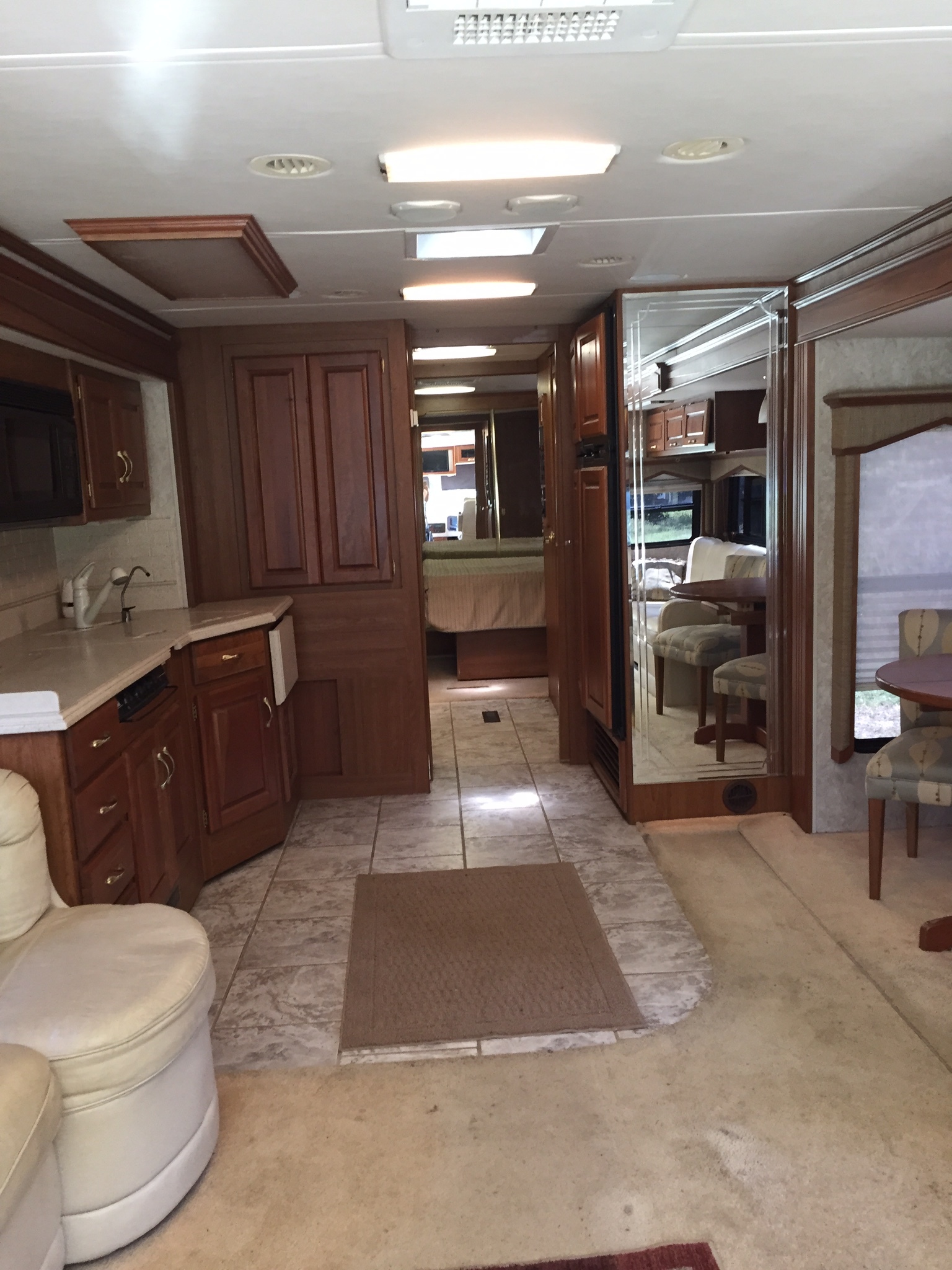 2005 Beaver SANTIAM 40PDQ in rio grande NJ