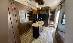 2015 Grand Design MOMENTUM 385TH RV