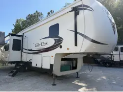 2019 FOREST RIVER CEDAR CREEK 31IK