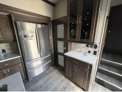 2019 FOREST RIVER CEDAR CREEK 31IK