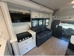 2027 NEXUS WRAITH 34F