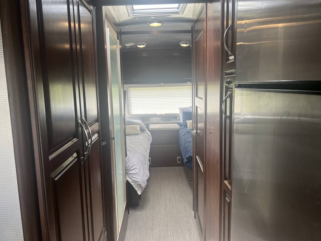 A photo of this 2016 Airstream CLASSIC 30RBT