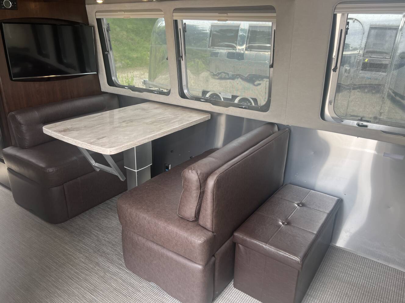 A photo of this 2016 Airstream CLASSIC 30RBT
