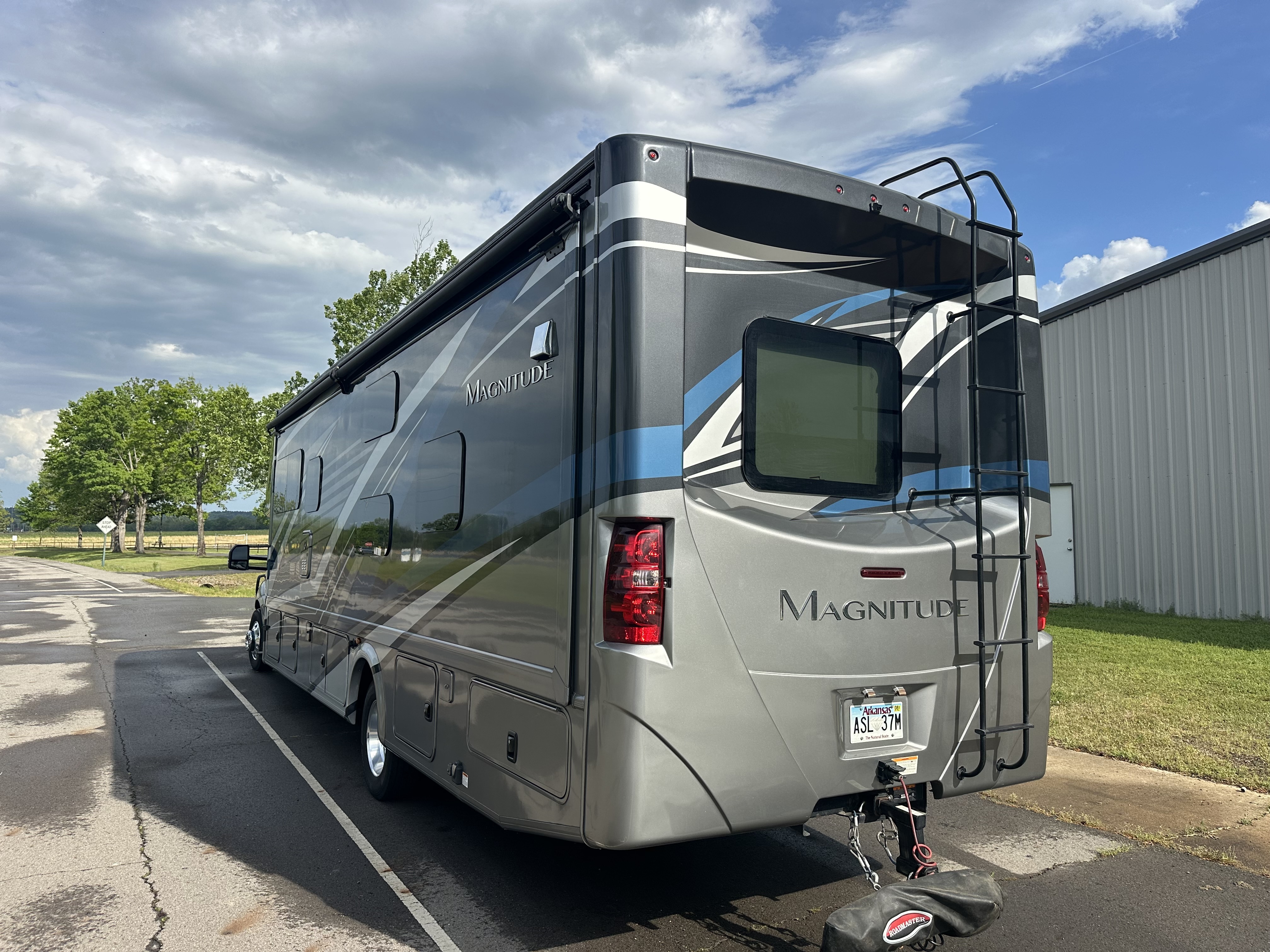 2022 Thor Motor Coach MAGNITUDE SUPER C RS36 in new blaine AR