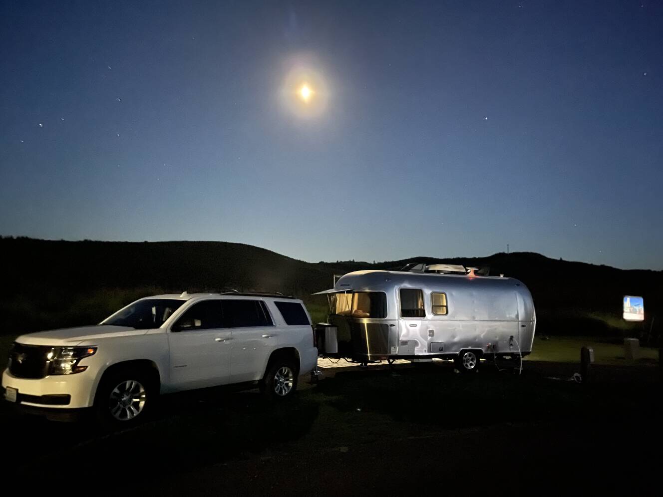 A photo of this 2020 Airstream BAMBI 22FB