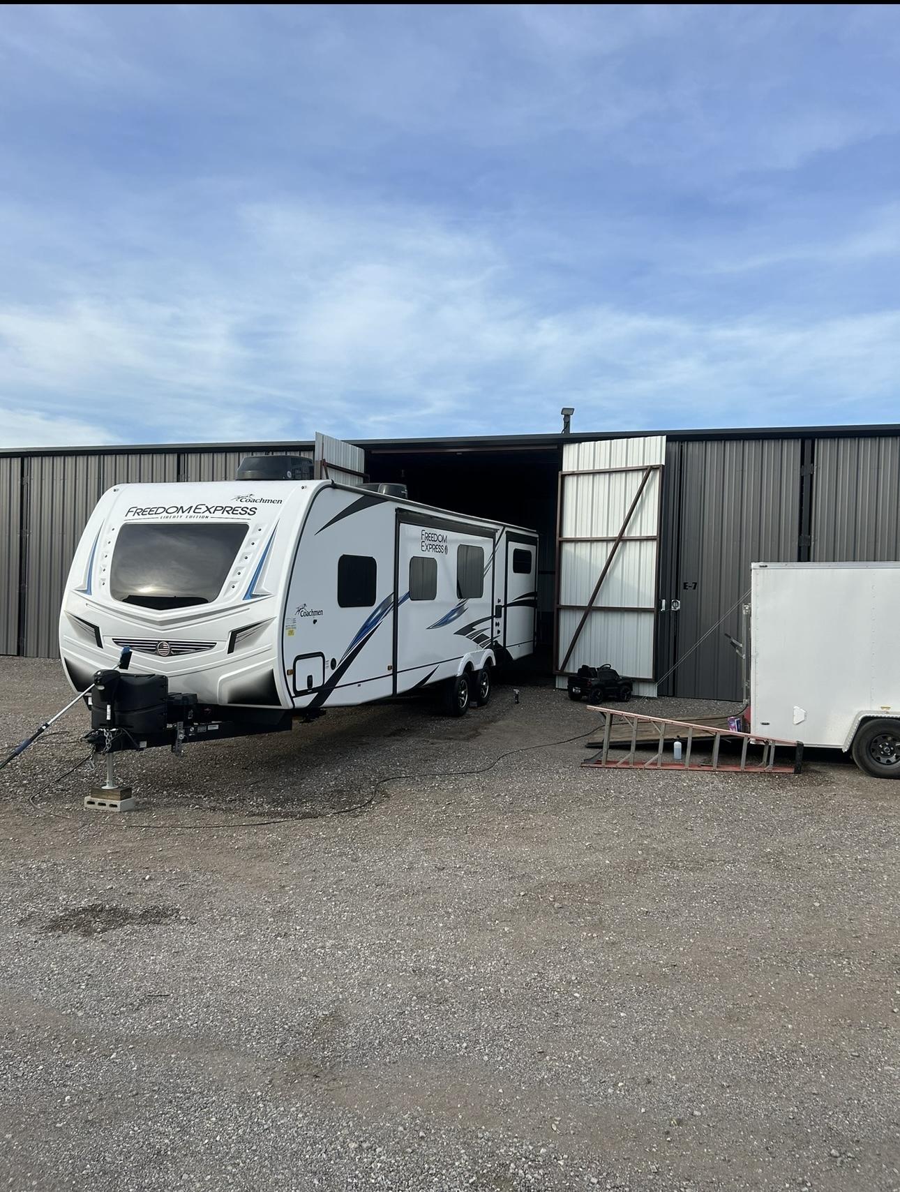 2021 Coachmen FREEDOM EXPRESS LIBERTY EDITION 310BHDSLE RV
