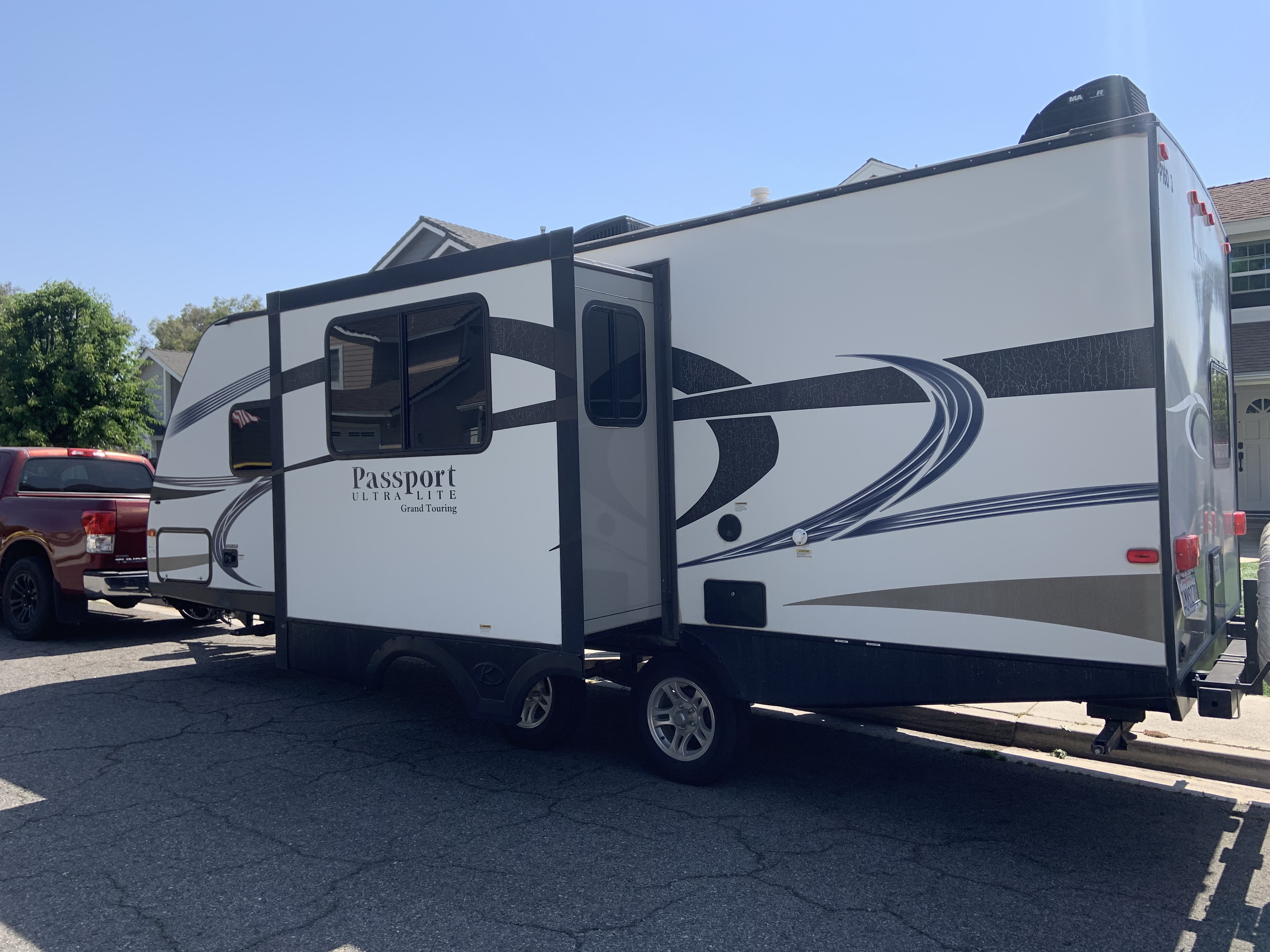 2016 Keystone PASSPORT ULTRA LITE GRAND TOURING 2400BHWE in trabuco canyon CA