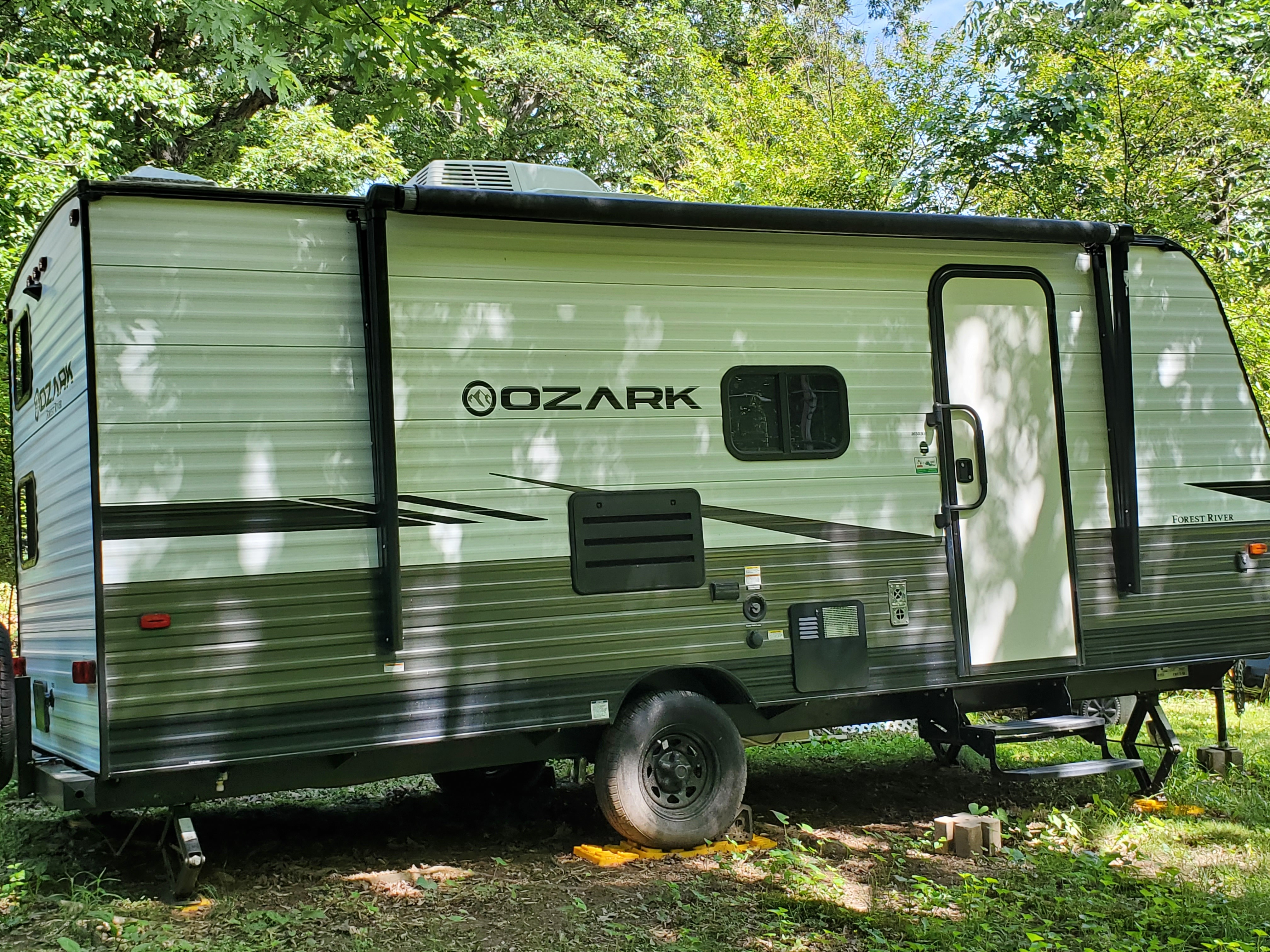 2021 Forest River OZARK 1650BH RV