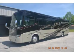 2010 Tiffin Motorhomes Phaeton 40 QTH