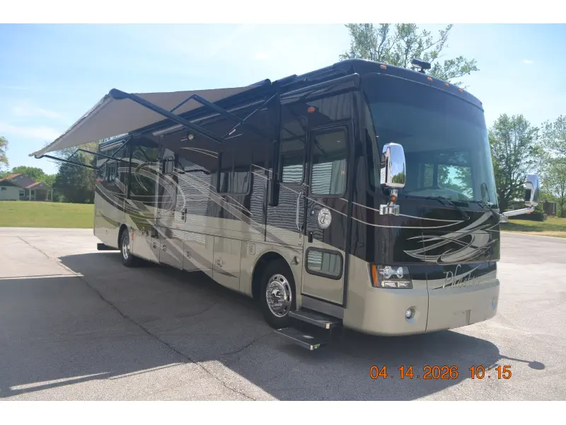 2010 Tiffin Motorhomes Phaeton 40 QTH