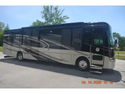 2010 Tiffin Motorhomes Phaeton 40 QTH