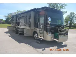 2010 Tiffin Motorhomes Phaeton 40 QTH