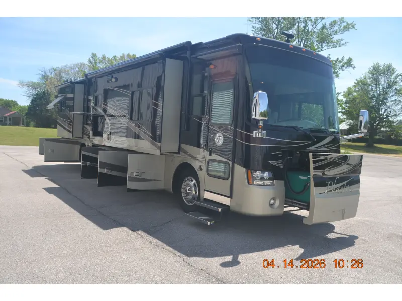 2010 Tiffin Motorhomes Phaeton 40 QTH