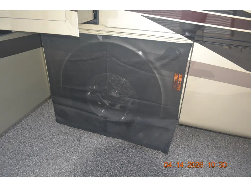 2010 Tiffin Motorhomes Phaeton 40 QTH