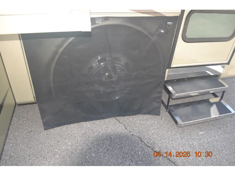 2010 Tiffin Motorhomes Phaeton 40 QTH