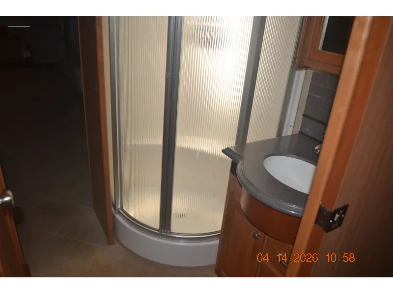 2010 Tiffin Motorhomes Phaeton 40 QTH