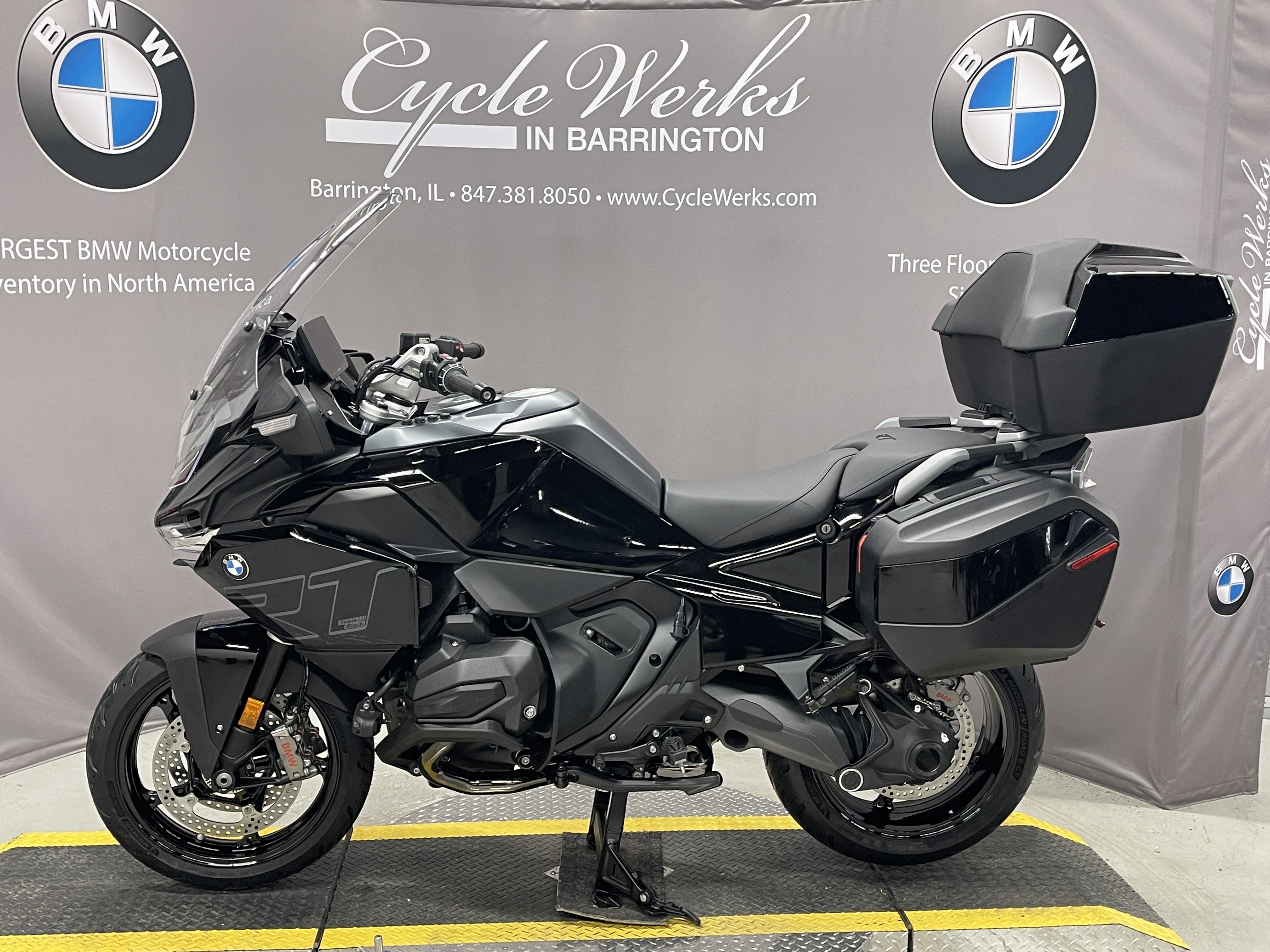 2026 BMW R 1300 RT 1300 RT in Barrington, IL