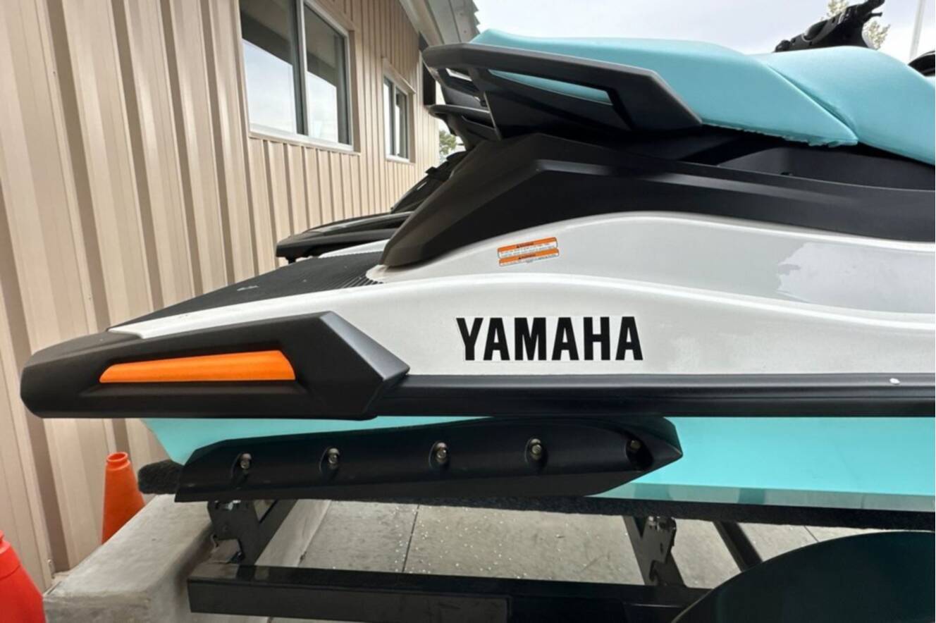 A photo of this 2026 Yamaha VX-WHITE/MINT