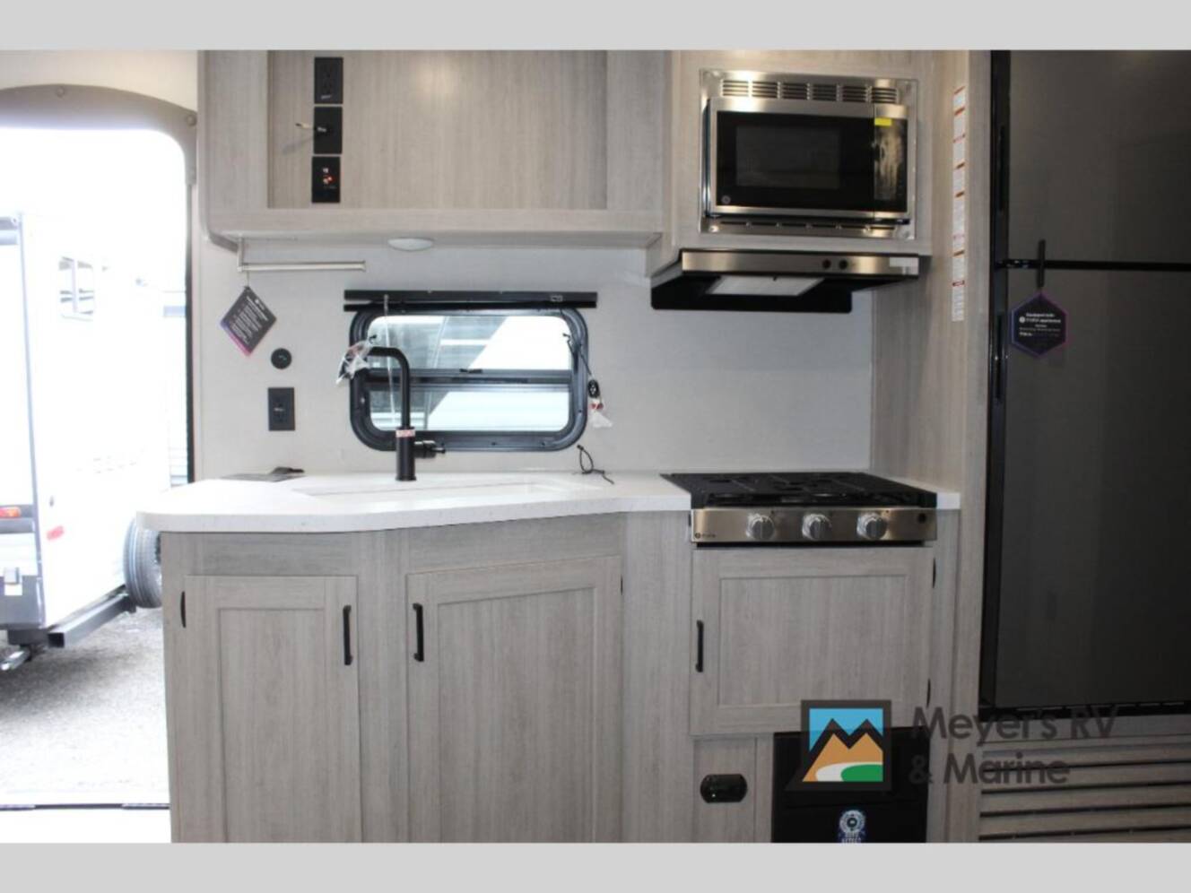 A photo of this 2026 Coachmen Rv Catalina Summit Series 8 231BHS