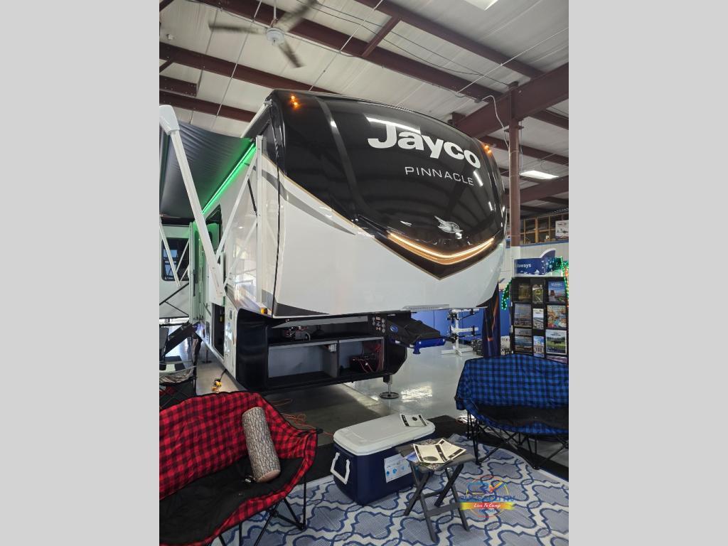 2026 Jayco Pinnacle 38FBRK in joppa MD